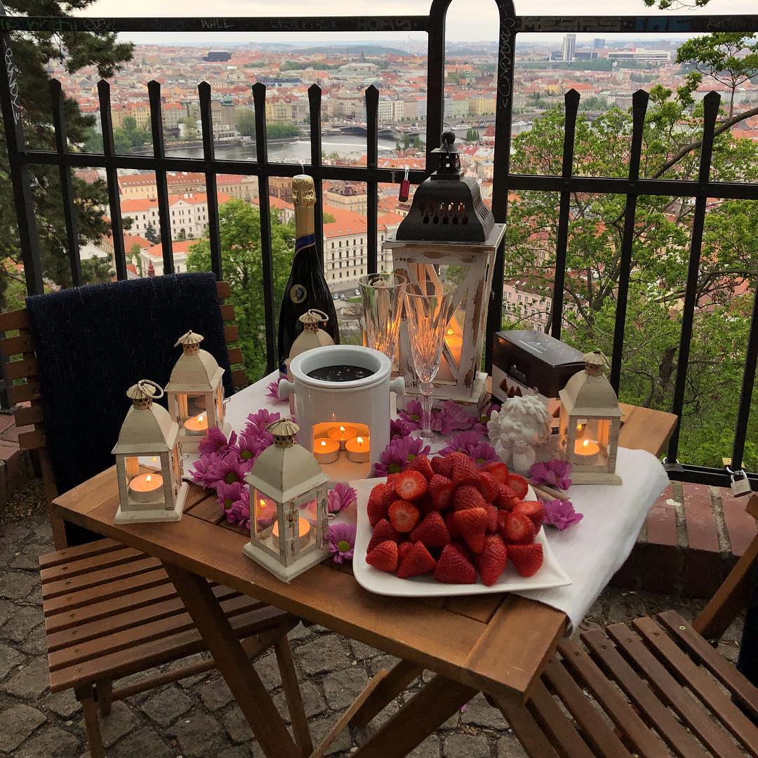 Propose in Prague