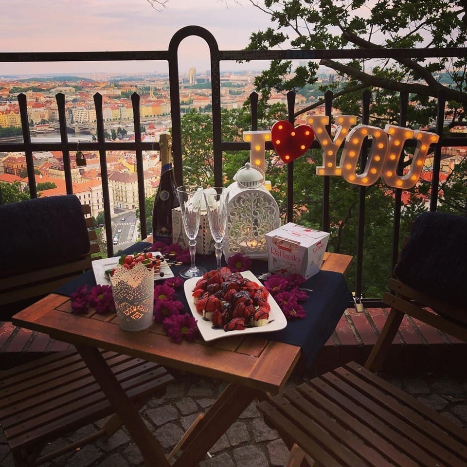 Propose in Prague